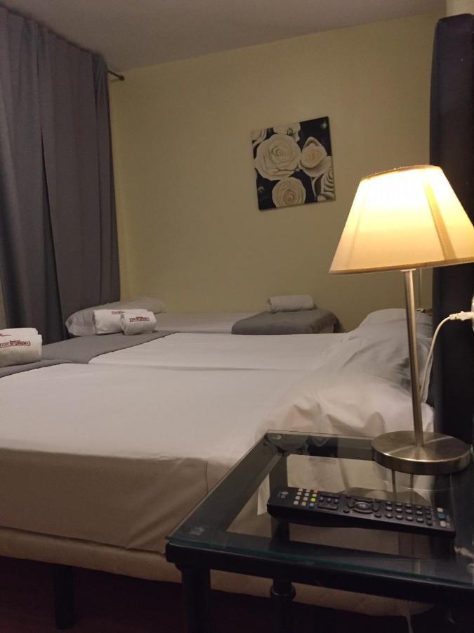 ฮอสเปเดเรียหลุยส์เดกอนโกรา Hotel กอร์โดบา ภายนอก รูปภาพ