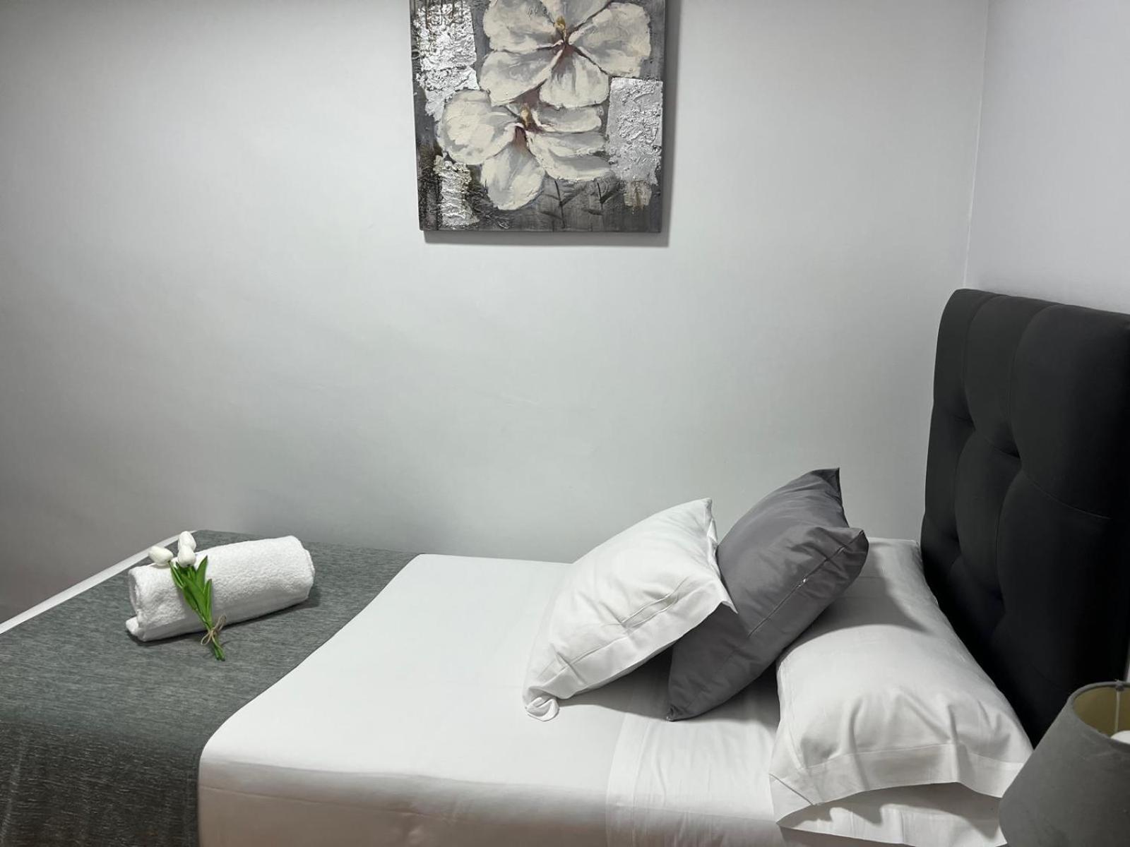 ฮอสเปเดเรียหลุยส์เดกอนโกรา Hotel กอร์โดบา ภายนอก รูปภาพ