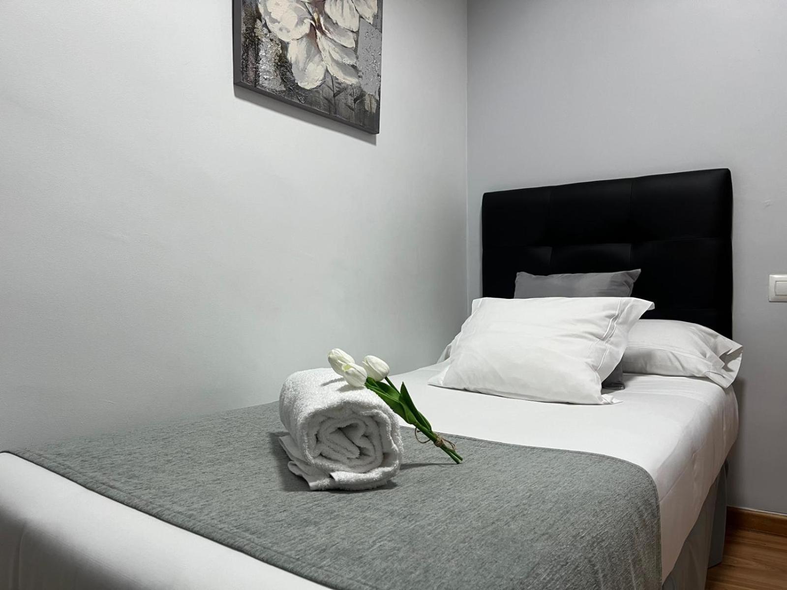 ฮอสเปเดเรียหลุยส์เดกอนโกรา Hotel กอร์โดบา ภายนอก รูปภาพ